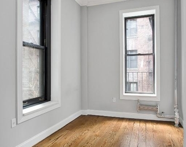 206 East 83rd Street - Photo Thumbnail 11