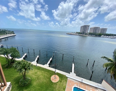 1632 S Bayshore Ct - Photo Thumbnail 67