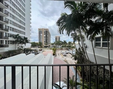 2030 S Ocean Dr - Photo Thumbnail 27