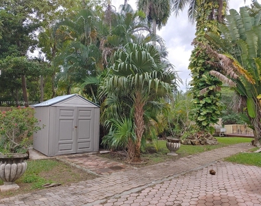 18190 Oleta Dr - Photo Thumbnail 56