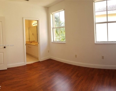 9431 Nw 45th St #9431 - Photo Thumbnail 12