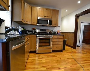 22 Saybrook St - Photo Thumbnail 1