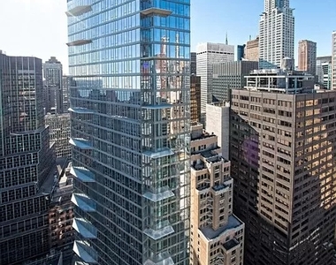 222 East 44th Street - Photo Thumbnail 10