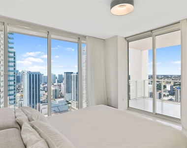 1040 Biscayne Blvd - Photo Thumbnail 18