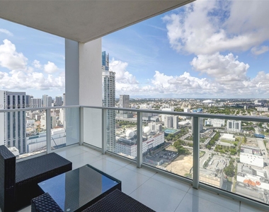 1040 Biscayne Blvd - Photo Thumbnail 12