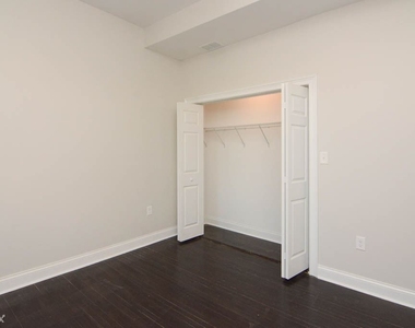 2031 W. 23rd Street, Unit 8 - Photo Thumbnail 13