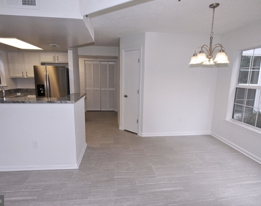 14109 Yardarm Way - Photo Thumbnail 9