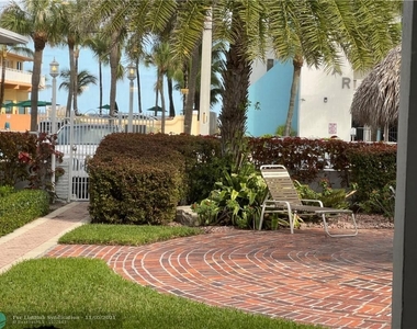 4228 N Ocean Dr - Photo Thumbnail 1