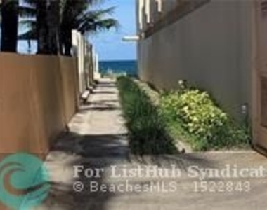 4228 N Ocean Dr - Photo Thumbnail 29