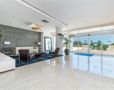 881 Ocean Dr - Photo Thumbnail 26