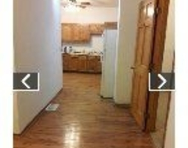 1440 W Barry Ave - Photo Thumbnail 0