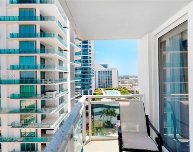 6917 Collins Ave - Photo Thumbnail 19