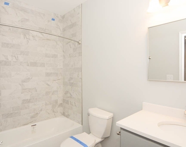 1926 W. 21st Place, Unit 1f - Photo Thumbnail 17