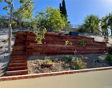 22640 Crespi Street - Photo Thumbnail 21