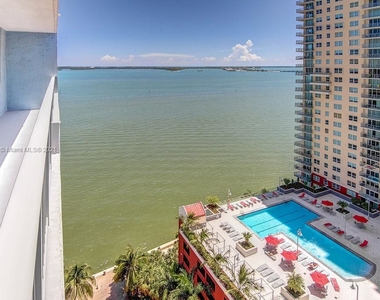 1111 Brickell Bay Dr - Photo Thumbnail 16