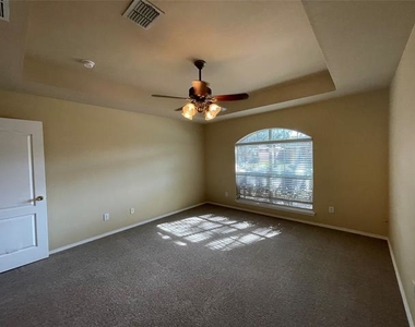 1535 Silver Spur Drive - Photo Thumbnail 22