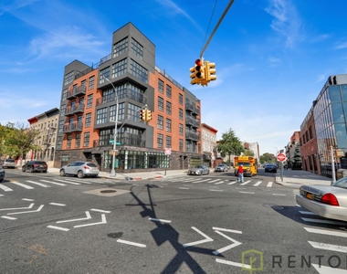 2337 Bedford Ave - Photo Thumbnail 14