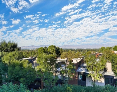 4728 Park Encino Lane - Photo Thumbnail 33