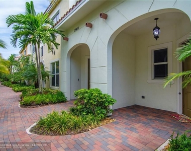 12408 Nw 17ct - Photo Thumbnail 2