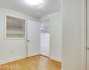 5027 3rd St Nw - Photo Thumbnail 32