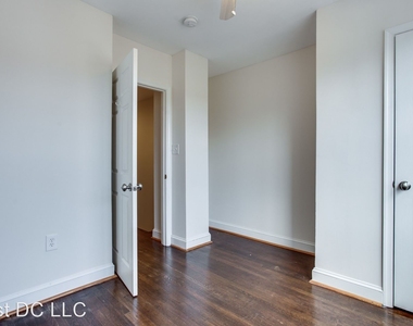 5027 3rd St Nw - Photo Thumbnail 14