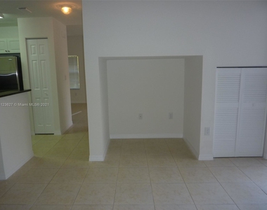 14345 Sw 11 Street - Photo Thumbnail 7