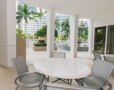 901 Brickell Key Blvd - Photo Thumbnail 24