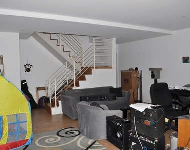 836 Bergen Street - Photo Thumbnail 8