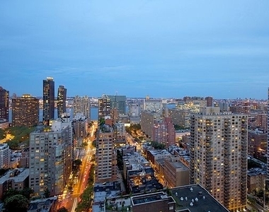 East 34th Street - Photo Thumbnail 18