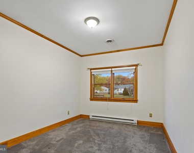 268 N Ferry Point Road - Photo Thumbnail 7