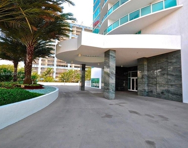 2101 Brickell Ave - Photo Thumbnail 18