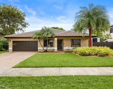 14801 Sw 154th Ct - Photo Thumbnail 1