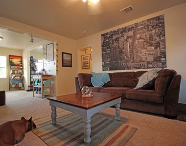 4526 Larch Ln - Photo Thumbnail 2