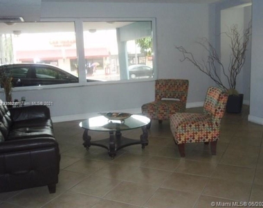 6969 Collins Ave - Photo Thumbnail 11