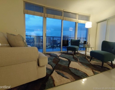 1750 N Bayshore Drive 3514 - Photo Thumbnail 2