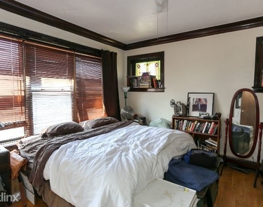 3827 N. Drake, Unit 3 - Photo Thumbnail 9