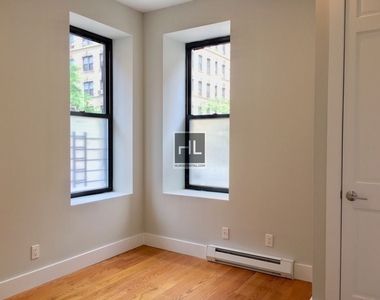 130 Wadsworth Avenue - Photo Thumbnail 5