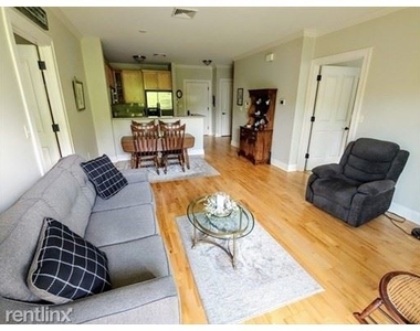 59 Walpole St 221 - Photo Thumbnail 3