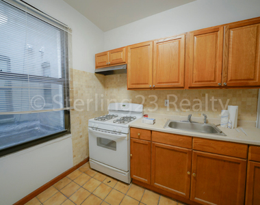 3606 Ditmars Blvd - Photo Thumbnail 8