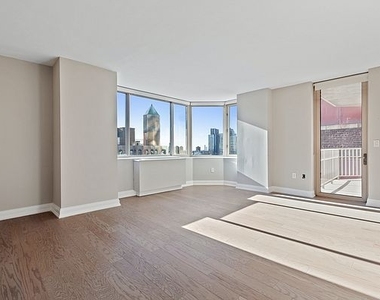 10 East 29th Street - Photo Thumbnail 1