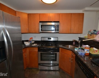 3023 N. Oakley, Unit G - Photo Thumbnail 2