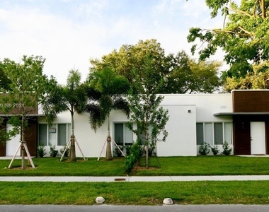 9634 Nw 2nd Ave # 2 - Photo Thumbnail 2