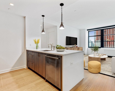 510 West 37th Street - Photo Thumbnail 1