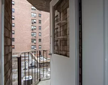 78 West 15th Street - Photo Thumbnail 1