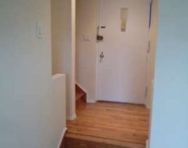 East 12th Street - Photo Thumbnail 3