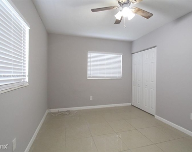 9831 Sw 195th St # 9831 - Photo Thumbnail 18