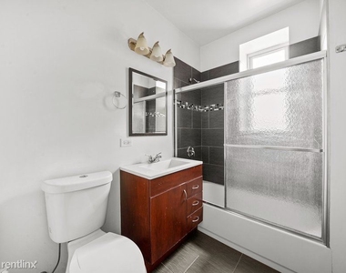 2459 W Armitage Ave 2r - Photo Thumbnail 2