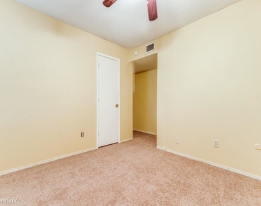 1378 Oakbluff Drive - Photo Thumbnail 19