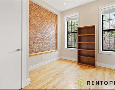 735 Bushwick Ave - Photo Thumbnail 2