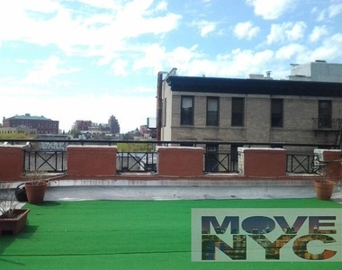 128 Macdougal Street - Photo Thumbnail 5